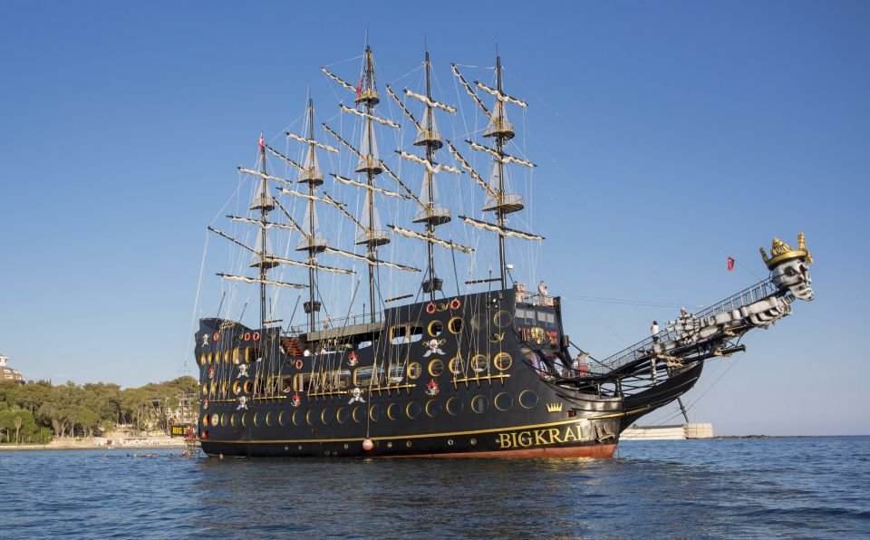 Big Kral Pirate Boat Tour - All Inclusive